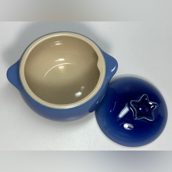Le Creuset Kitchen Mini Petit Blueberry Casserole Cocotte 20oz 0.6L Stoneware - Picture 4 of 4
